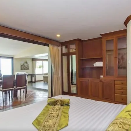 Goodwill Beach House Patong Exterior photo